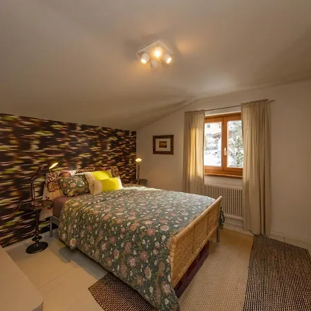 Charming Alpine Country House Near Zell Am See