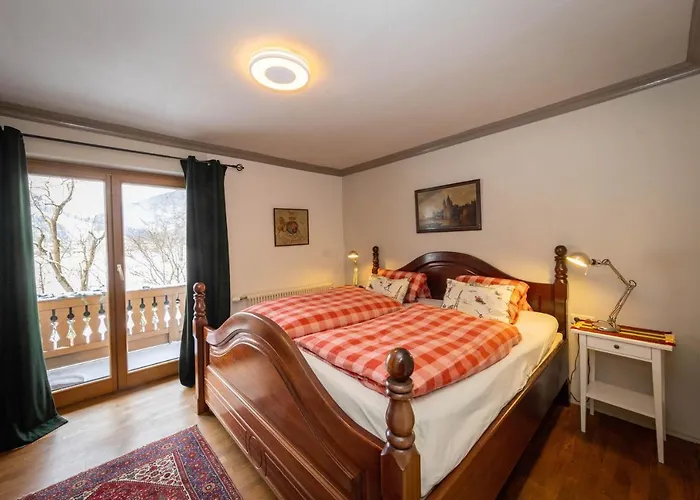 Сasa de vacaciones Charming Alpine Country House Near Zell Am See Maishofen