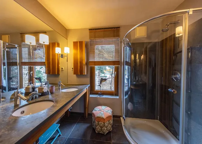 Charming Alpine Country House Near Zell Am See Сasa de vacaciones