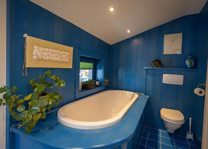 Charming Alpine Country House Near Zell Am See *